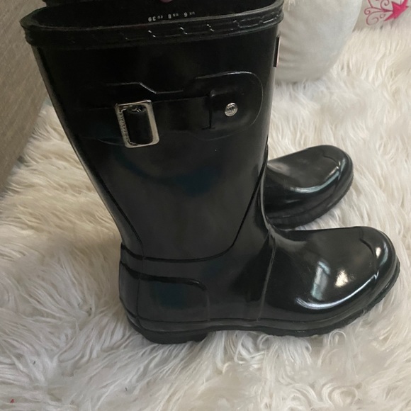HUNTER Short Back Adjustable Rain Boots - Picture 2 of 4